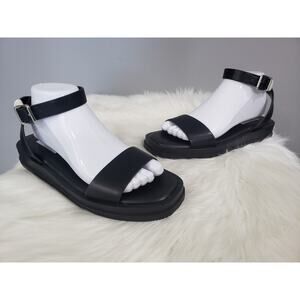 NEW NO BOX - Steve Madden‎ Tristian Sandal Black Leather Minimalist Quiet Luxury